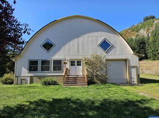 1858 Shot Pouch Rd, Blodgett, OR 97326
