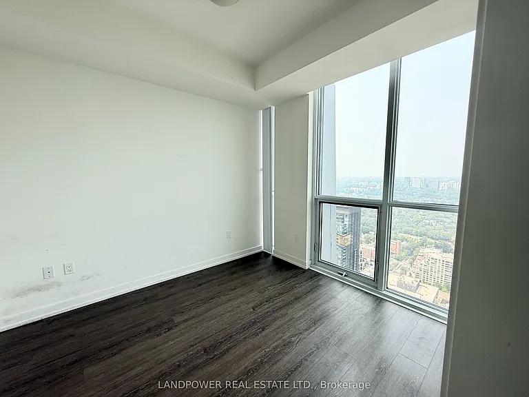 1 Yorkville Ave #4406 — Photo 5