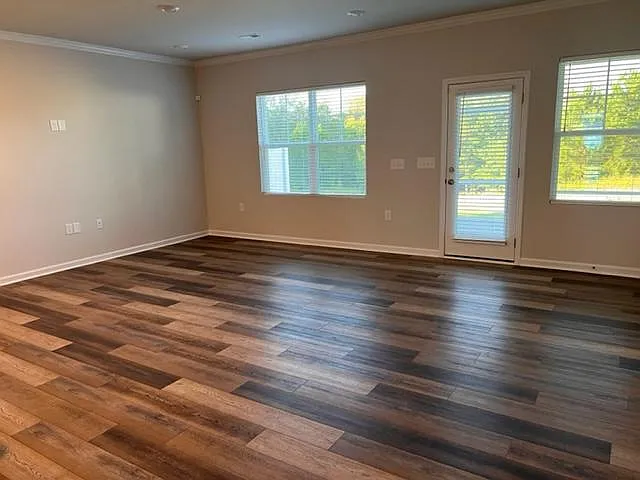 3 bed, 2.5 bath, 1770 sqft, $1,950 — Photo 4