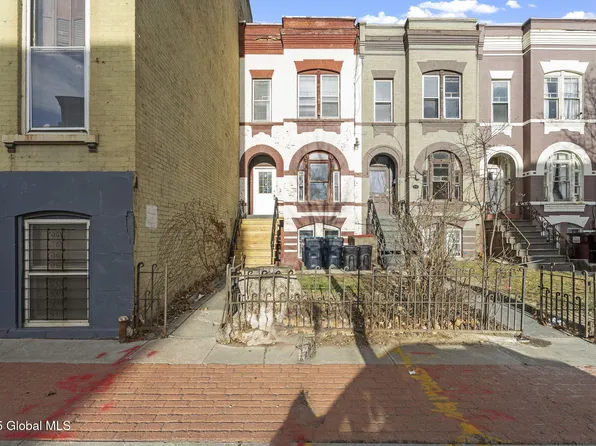 363 Madison Avenue, Albany, NY 12210