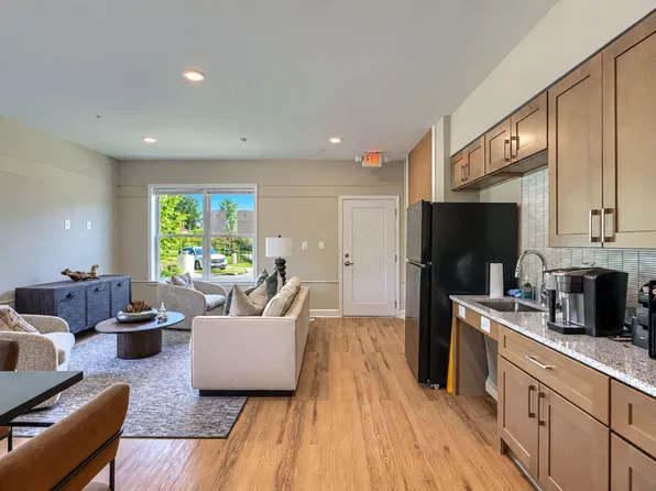 Towns at Hamlet Woods, 5221 Egret Ln, Bladensburg, MD 20710