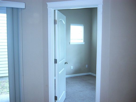 4th image of 5001 Balustrade Blvd SE