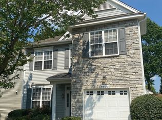 9023 Holland Park Ln, Charlotte, NC 28277