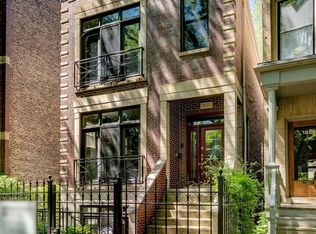 1830 W Eddy St, Chicago, IL 60657