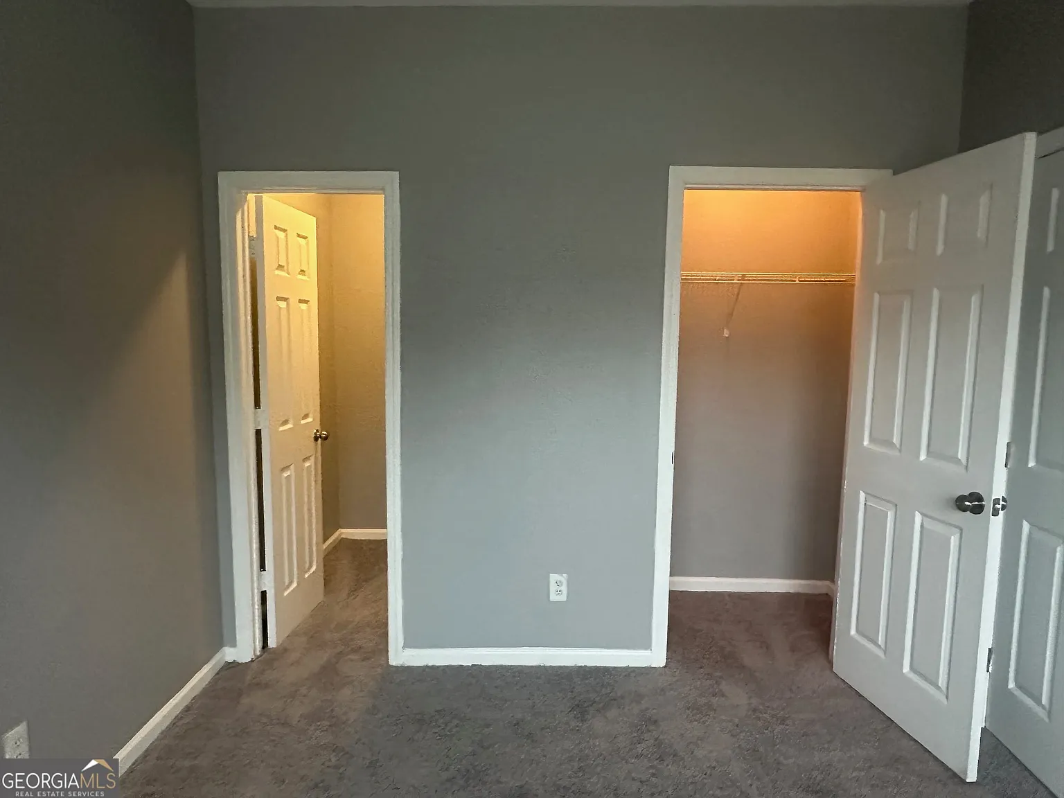 4 bed, 2.5 bath, 1528 sqft, $1,900 — Photo 3