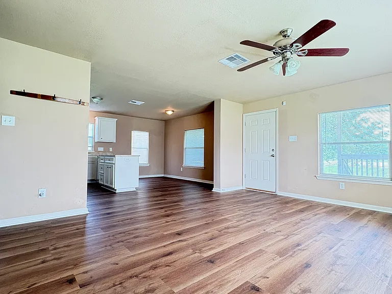 3310 Band Rd — Photo 6