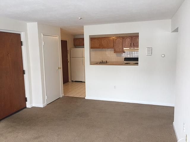 2nd image of 371 Washington St APT 22