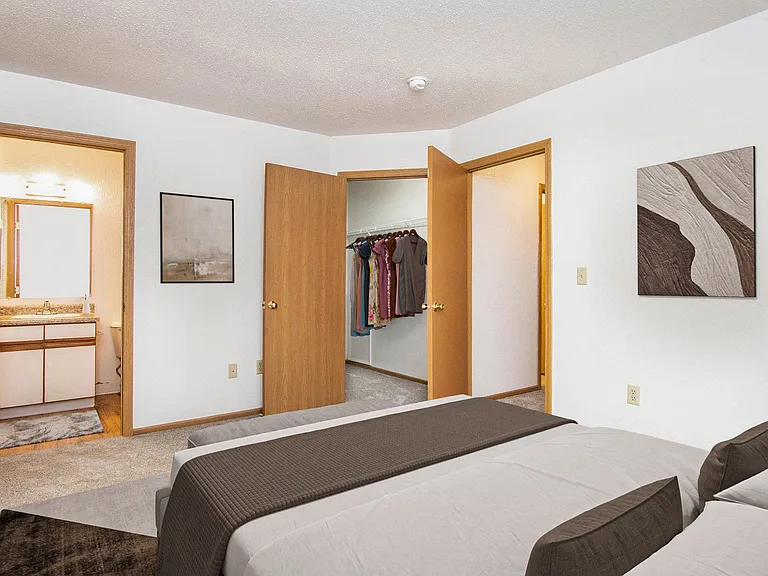 Savannah Trace Townhomes — Photo 7