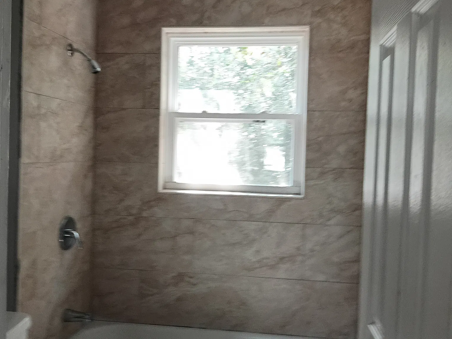 2 bed, $650 — Photo 1
