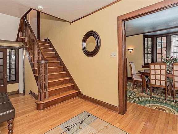 2nd image of 18650 Parkland Dr