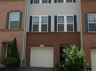 22577 Highcroft Ter, Ashburn, VA 20148