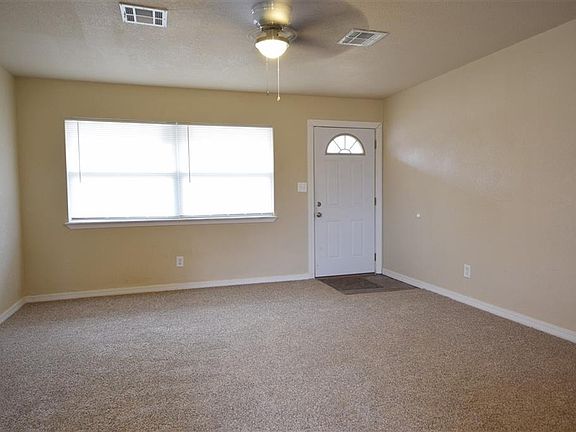 2nd image of 310 W Denton Ave