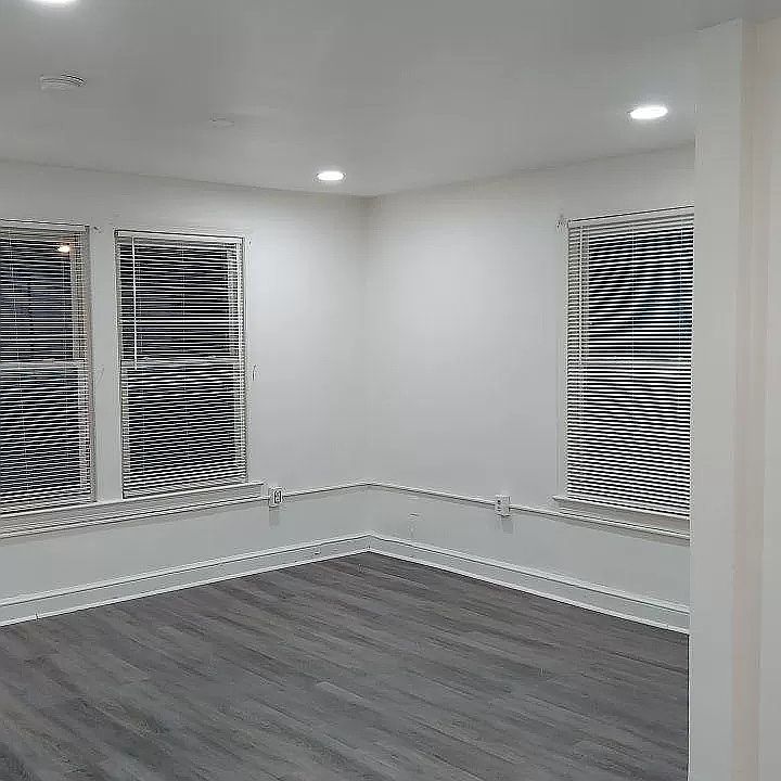 1st image of 303 Parkland Pl SE APT 1
