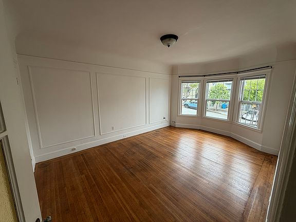 3rd image of 741 Balboa St APT 1