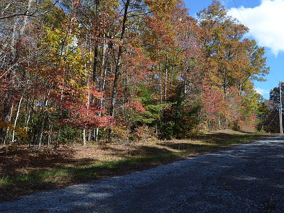 3rd image of 0 Winding Pl Lot 36
