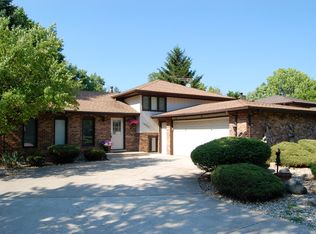 14018 S Derby Dr, Orland Park, IL 60467
