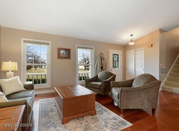 2nd image of 86 E Harbor Dr