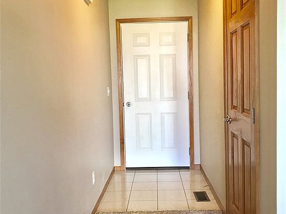 2nd image of 6489 Sunny Meadow Dr
