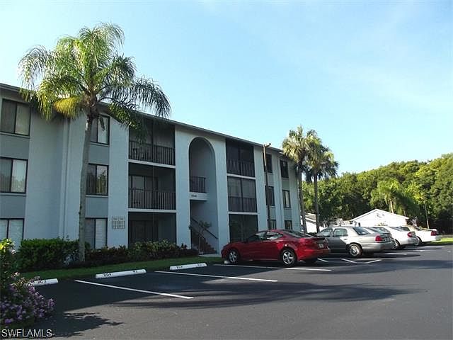 1st image of 9540 Green Cypress Ln APT 4
