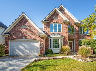 1N598 Turnberry Ln, Winfield, IL 60190