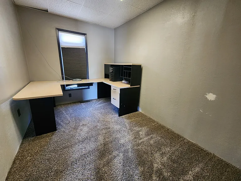 2310 Falls Ave #1 — Photo 2