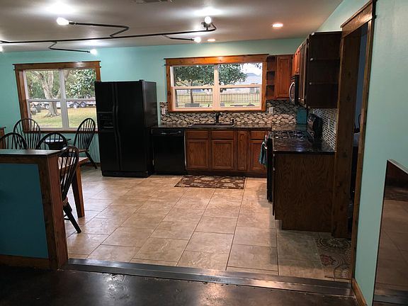 Kitchen/Dining