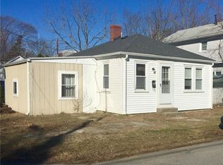 39 Steele Ave, Warwick, RI 02889