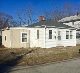 39 Steele Ave, Warwick, RI, 02889