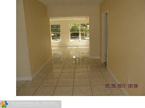 2nd image of 860 NE 129th St
