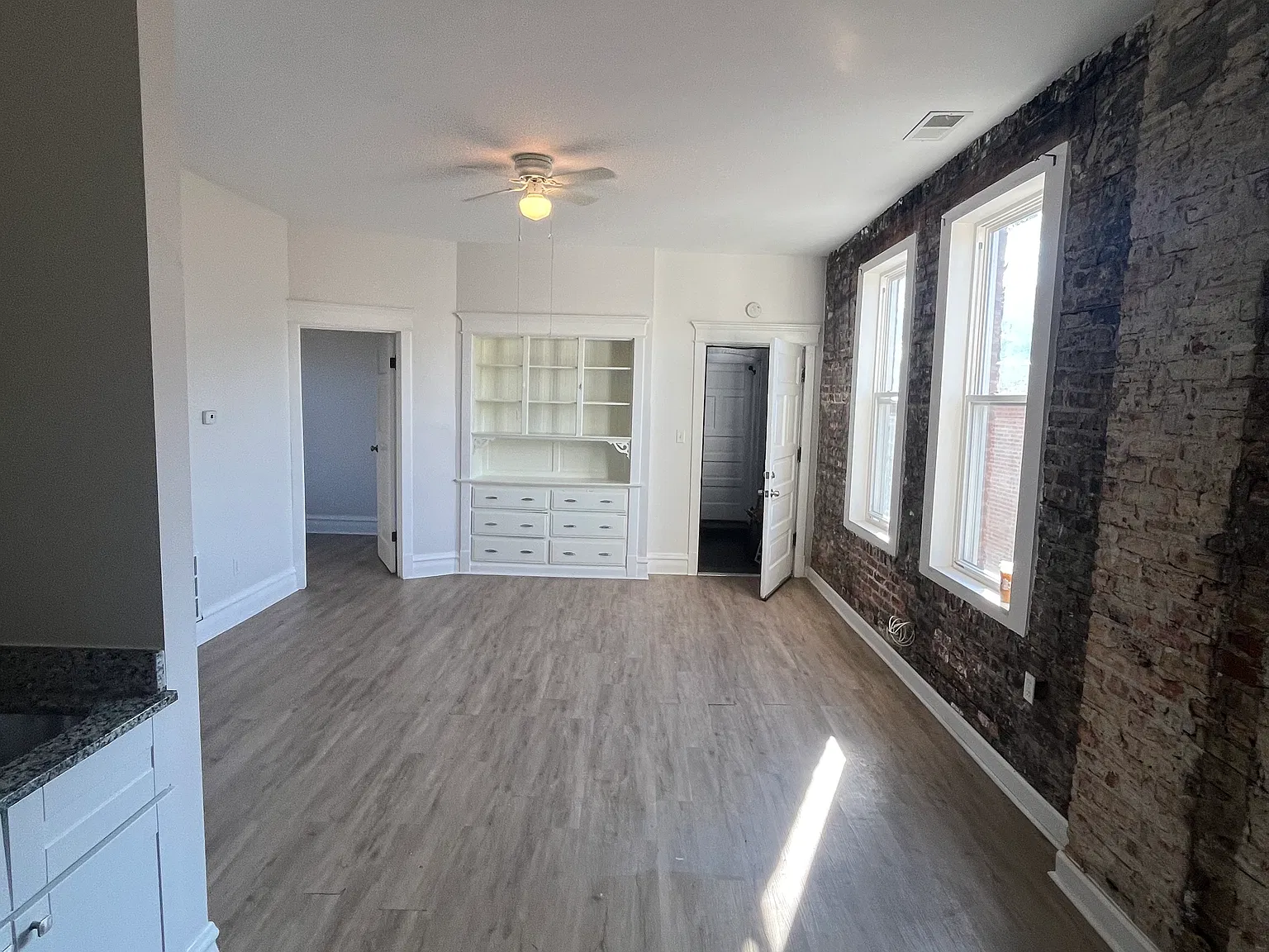 2238 S Homan Ave #2R — Photo 4