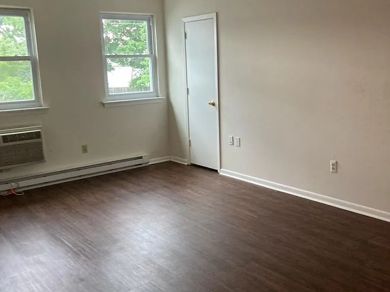 108 S Hellertown Ave #G — Photo 5