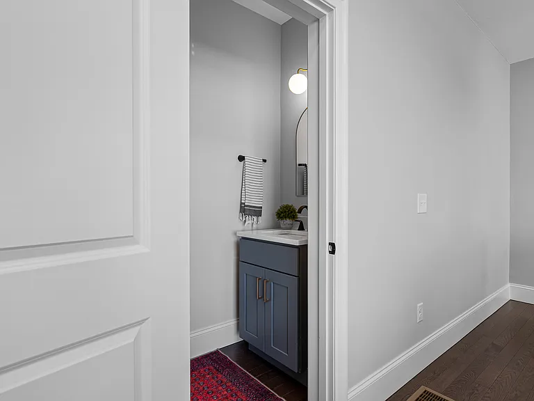 83 Upland St — Photo 16