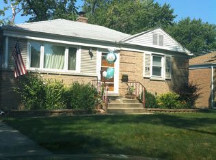 2612 S Scott St, Des Plaines, IL 60018