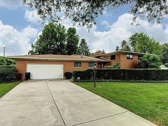 2nd image of 602 Omar Cir
