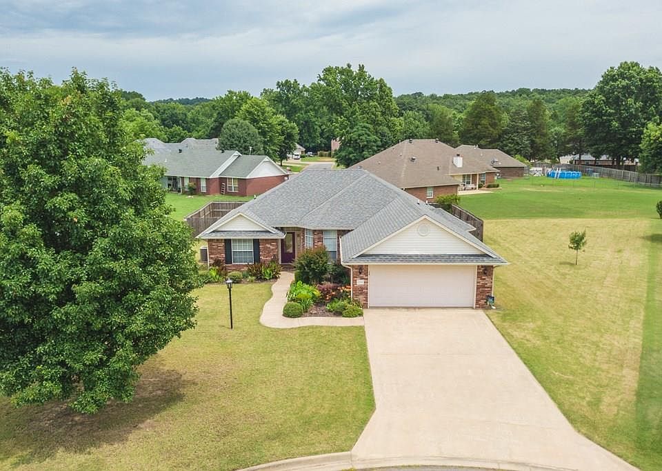1st image of 2406 Katie Lynn Cir