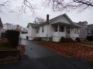 19 Sycamore St, Fairhaven, MA 02719