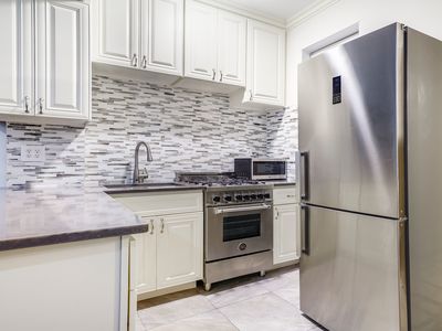 207 E 21st St APT 5C, New York, NY, 10010