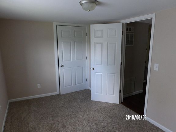 5th image of 386 Arch St