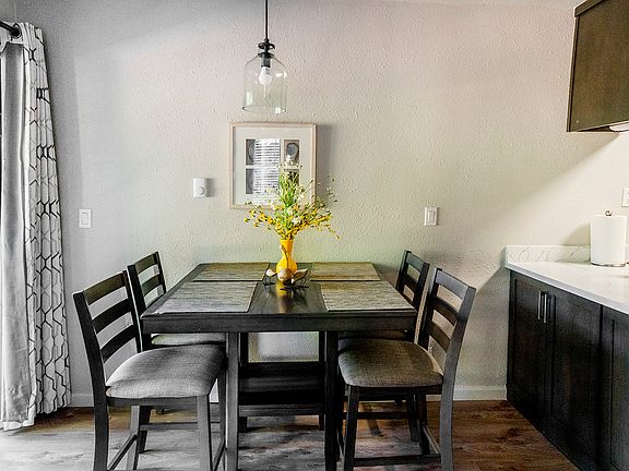 5th image of 1300 Regency Way #28