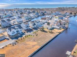 35 Capstan Rd, Waretown, NJ 08758