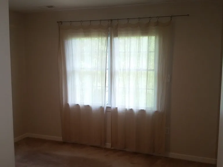 2740 Parview Way — Photo 23