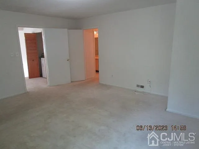 4 Gate House Ln — Photo 14