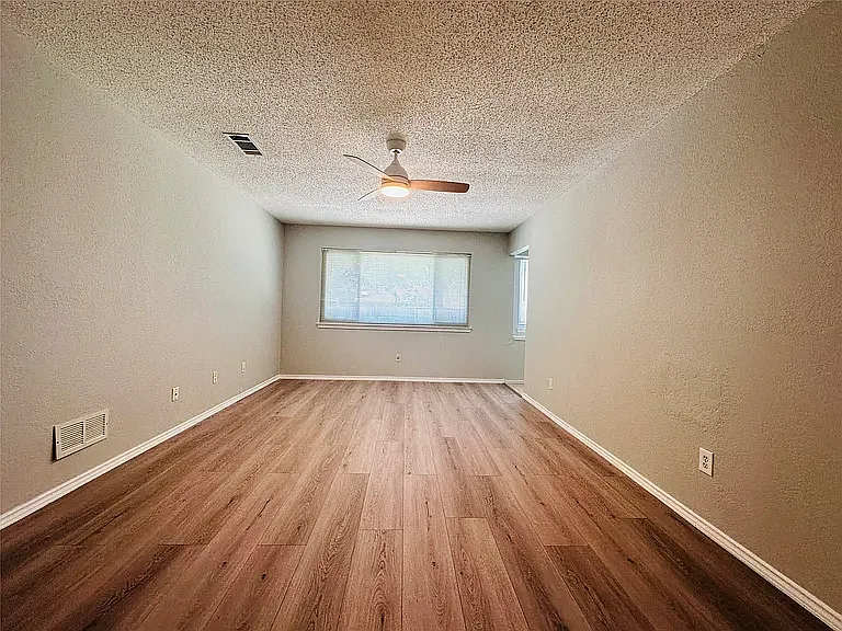 3117 Kingswood Dr — Photo 17