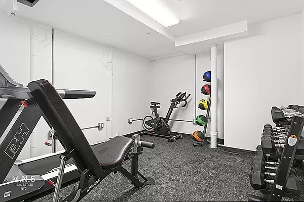 Rented by MNS | media 22