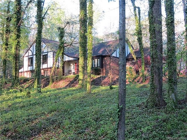 2nd image of 1491 Timberlake Ln