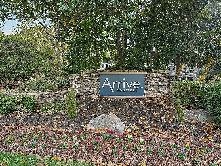 Arrive Roswell — Photo 50
