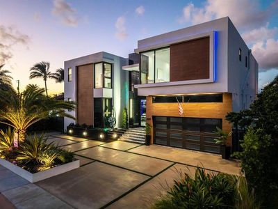 2581 NE 50th Street, Pompano Beach, FL, 33064