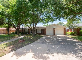 1907 Huntington St, Midland, TX 79705