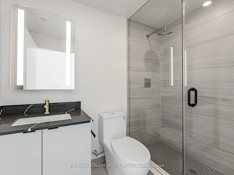 285 Dufferin St #706 — Photo 28