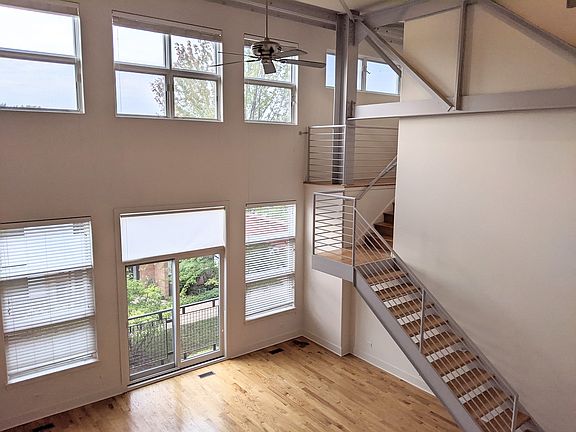 2nd image of 2100 Greenwood St Unit 210